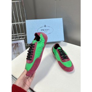 프라다 컬랩스 리나일론 및 스웨이드 스니커즈