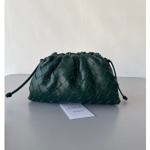 보테가베네타 만두 파우치 크로스백 585852