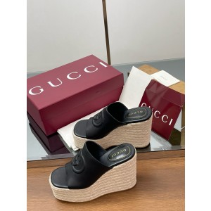 구찌 통굽 슬리퍼 11cm