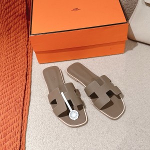 에르메스 오란 샌들 슬리퍼