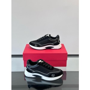 발렌티노 스니커즈 남성