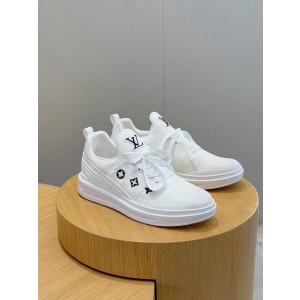 루이비통 런닝화