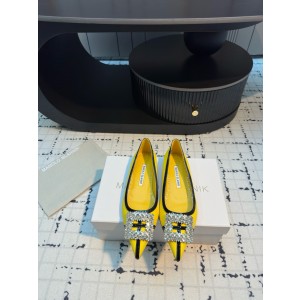 마놀로블라닉 플랫