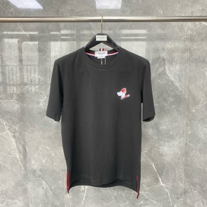 톰브라운 티셔츠