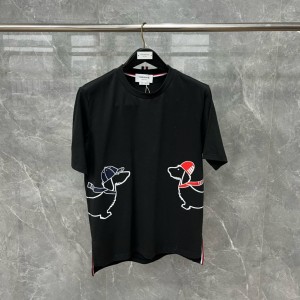 톰브라운 티셔츠